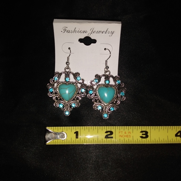 Turquoise heart earrings - Picture 3 of 3